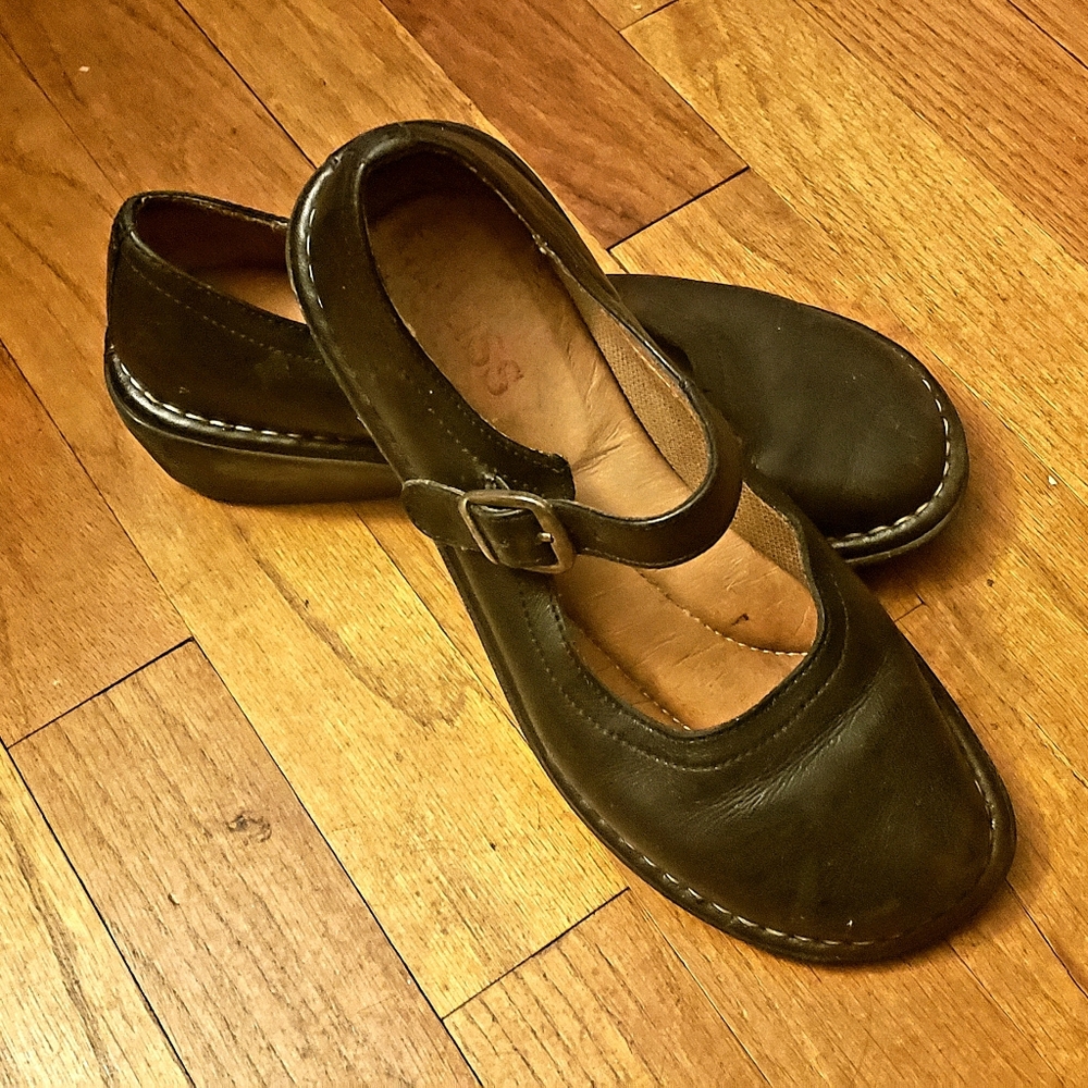 Bass Leather Mary Jane Shoes 6.5 (Made in Italy)